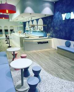 Yo Mama Frozen Yoghurt & Acai