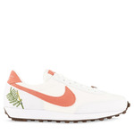 Nike Daybreak SE Womens (Colour: White/Light Sienna-Sail) $39.99 (RRP $159.99) + $10 Delivery ($0 C&C/ $130 Order) @ Hype DC