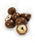 Win The Platinum Selection Gift Hamper from Charlesworth Nuts (Valued at $74.90)