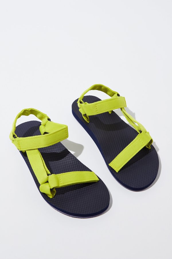 Factorie sandals 2025