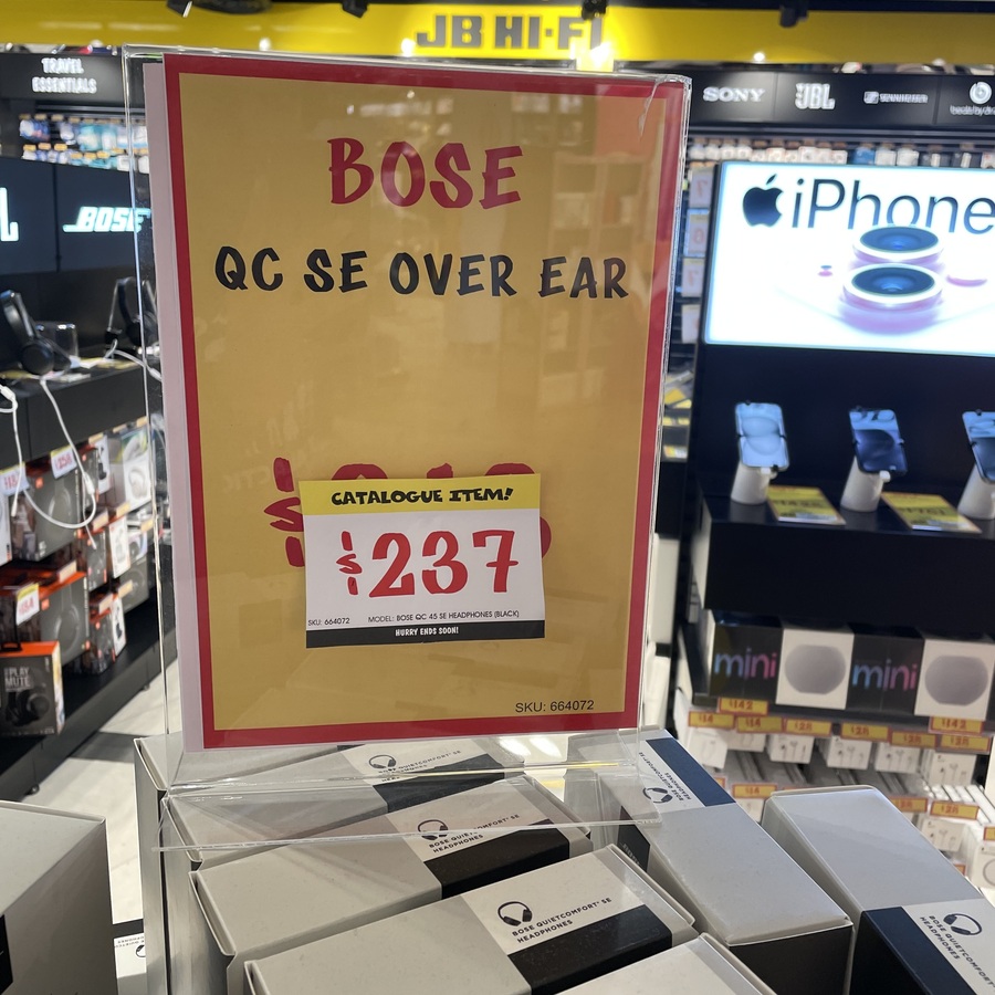 VIC Bose QuietComfort 45 SE 237 JB Hi Fi Melbourne Airport