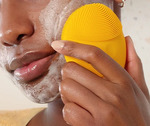 25% off (Expired: 50% off, 35% off) or Free Shipping (Limited Redemptions Per Code) @ Foreo