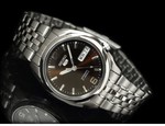 8 Types of Male Seiko 5 Automatic Watches ALL US$69.00 with Free Shipping @ Time Paradise