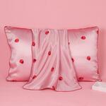 THXSILK Strawberry Pattern Silk Pillowcase US$23.99 / A$34.96 Delivered @ THX Silk