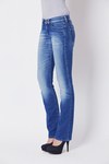 Diesel Clothing Ronhoir 8L5 Jeans $50 + Free Shipping (RRP $239.95 Sizes 6/7) @ Universal Store