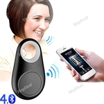  Bluetooth Muntifunctional Tracker/Selfie Remote AU$4.08(US$2.99) FS@TinyDeal