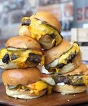 [NSW] $2 Cheeseburgers @ The Glengarry Castle Hotel Redfern | 100 FREE for OZB's Members, 30th November 11:30 -11:30pm [Save $8]