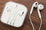 $25 Apple Earpods with Remote and Mic (Don't Pay $39) @ Groupon