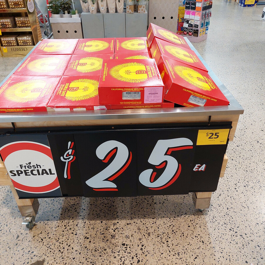 [WA] Medjool Dates 5kg Gift Box 25 (5/kg) (Was 55) Coles (Subiaco