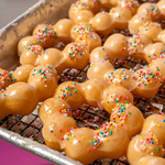 [VIC] 50% off Drinks $5.99, Up to 30% Dessert at Demochi Mochi Donuts & Desserts (6 Donuts from $21.95) @ Groupon