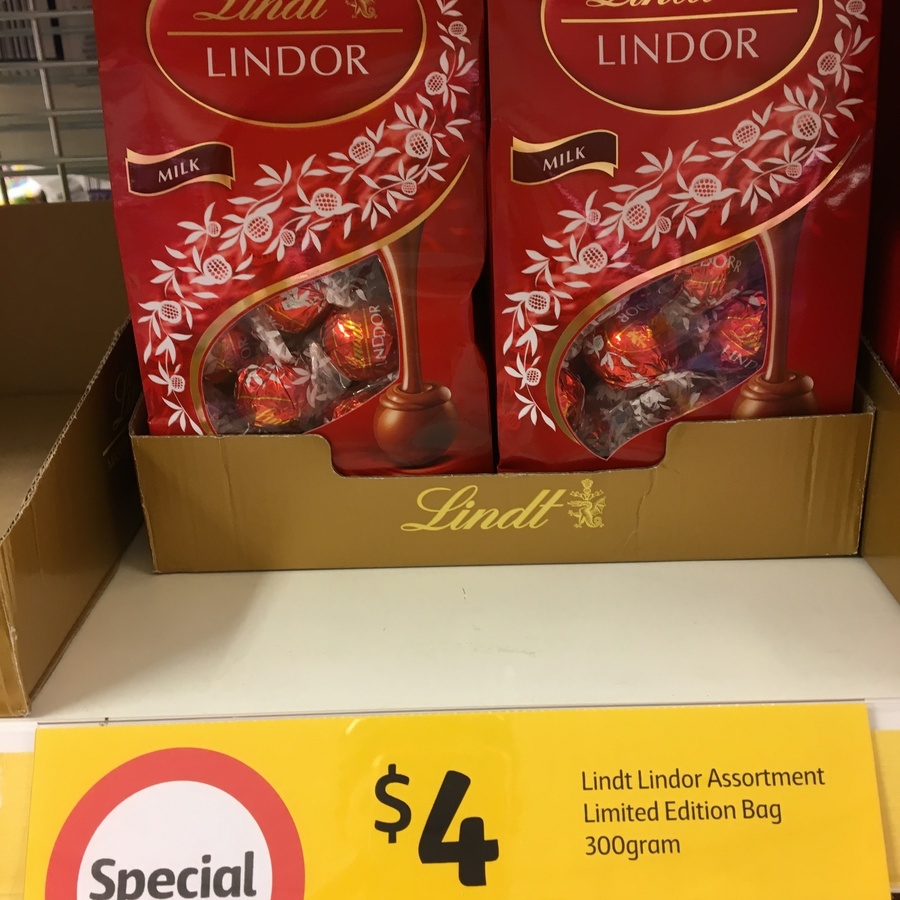 [WA] Lindt Lindor 300g Chocolate Bag 4 Coles (Floreat) OzBargain