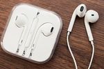 Original Apple Earpods with Remote and Microphone $19 + P/H @ Groupon