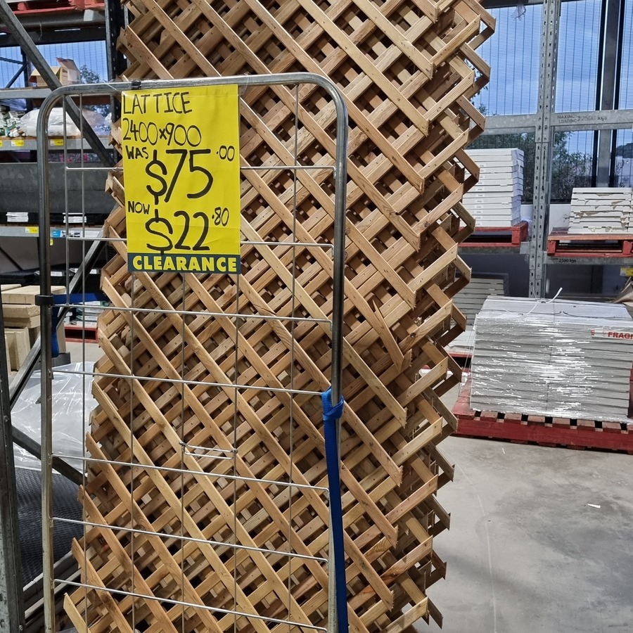 [NSW] Lattice Fence 2400x900mm² - $22.80 (Was $75) @ Bunnings Rydalmere ...