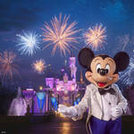 Win 1 of 20 Disneyland Resort Holiday from Westfield via App