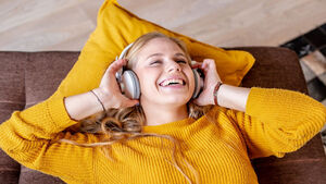 JB Hi-Fi: Get $10 Cashback When You Spend $50 or More (Activation Required) @ CommBank Yello